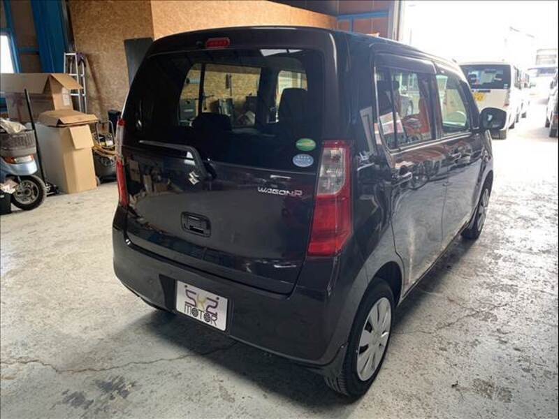 WAGON R