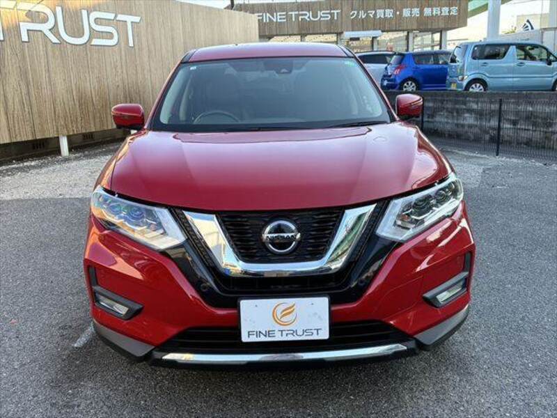 X-TRAIL