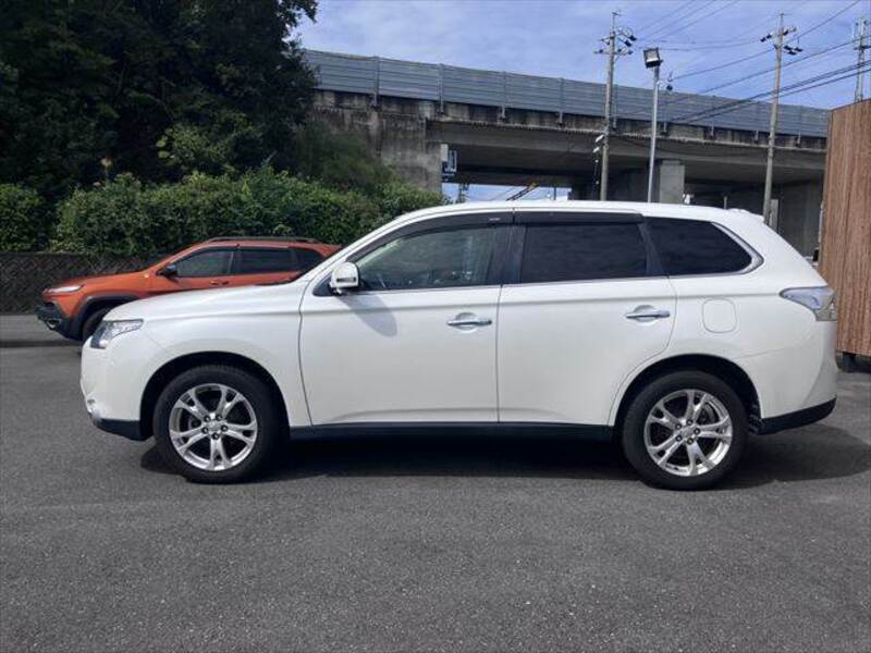 OUTLANDER