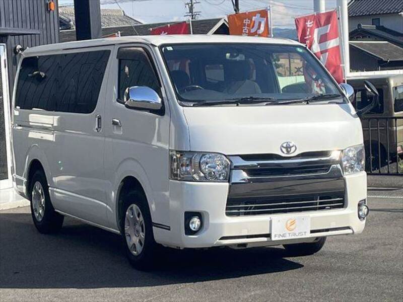 HIACE VAN