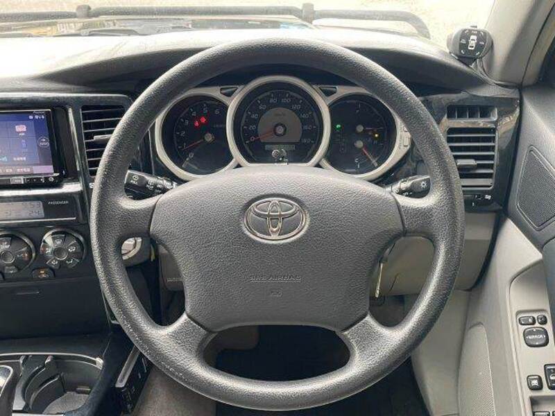 HILUX SURF