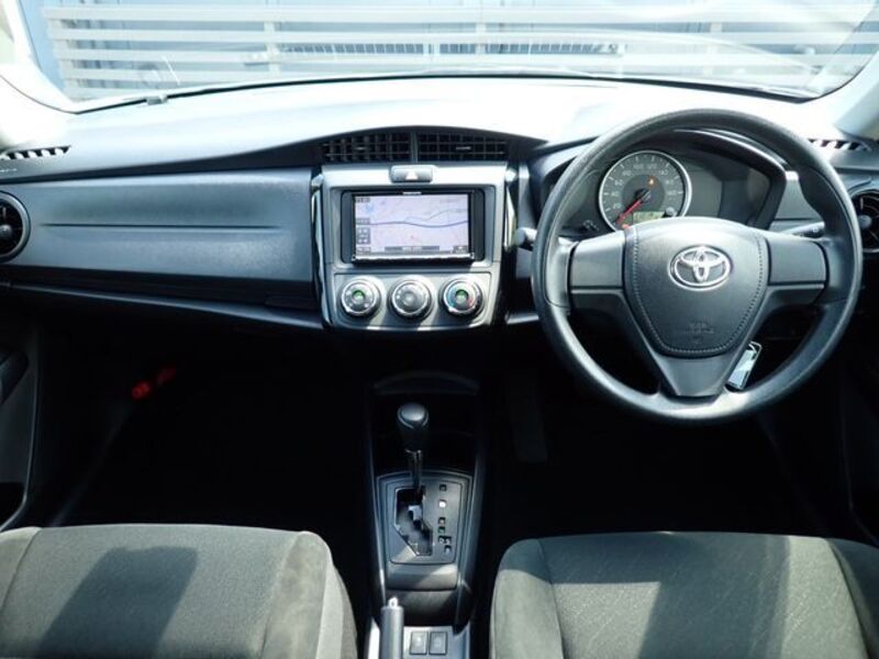COROLLA AXIO
