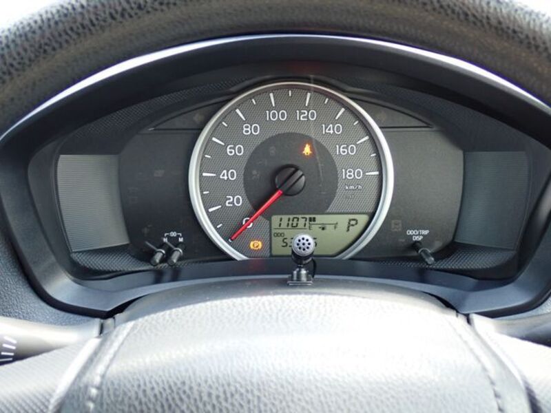 COROLLA AXIO