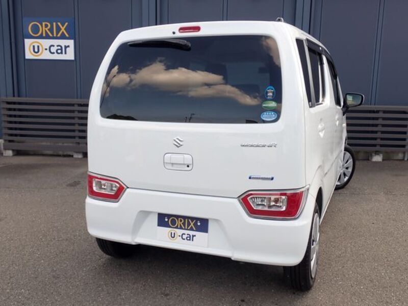 WAGON R