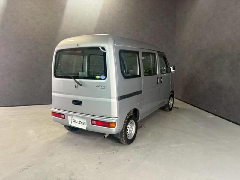 ACTY VAN
