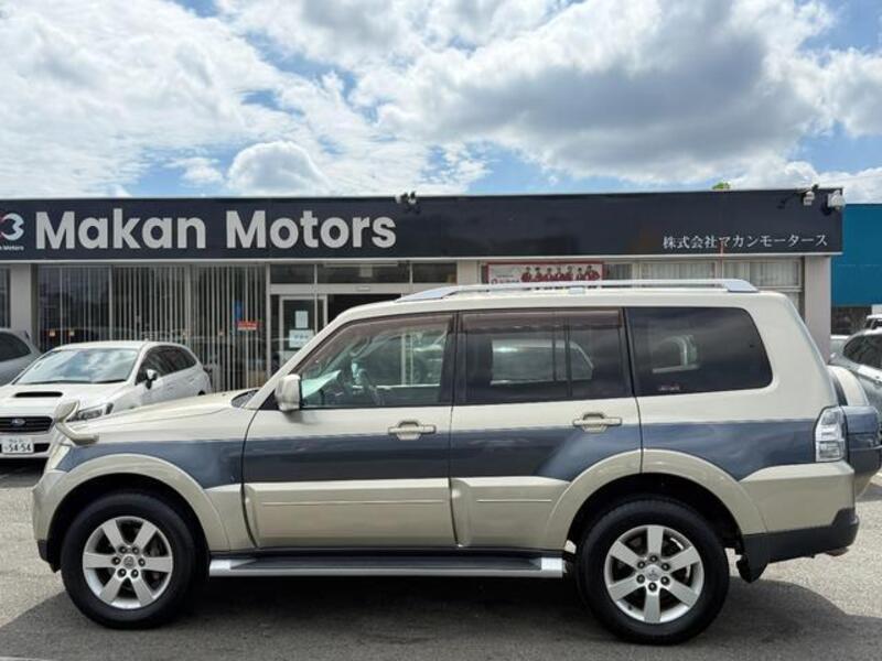 PAJERO