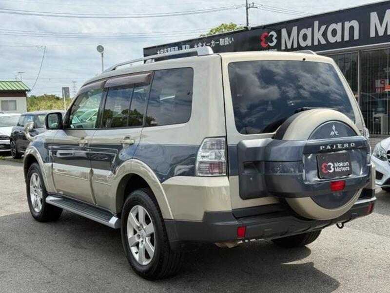 PAJERO