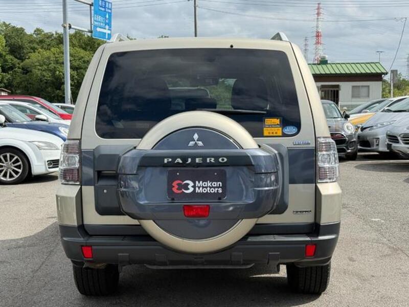 PAJERO
