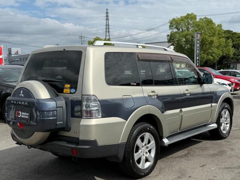 PAJERO