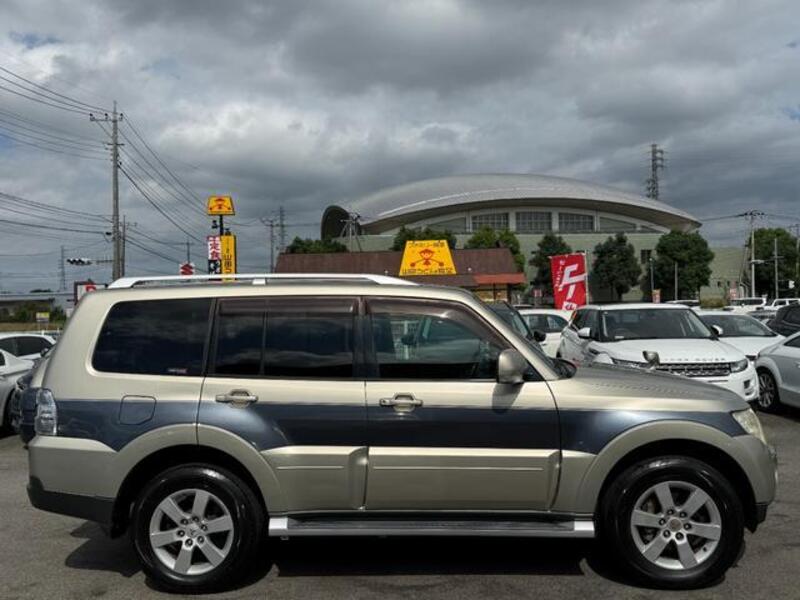 PAJERO