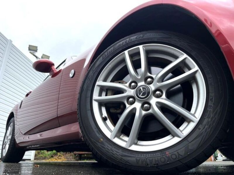 ROADSTER