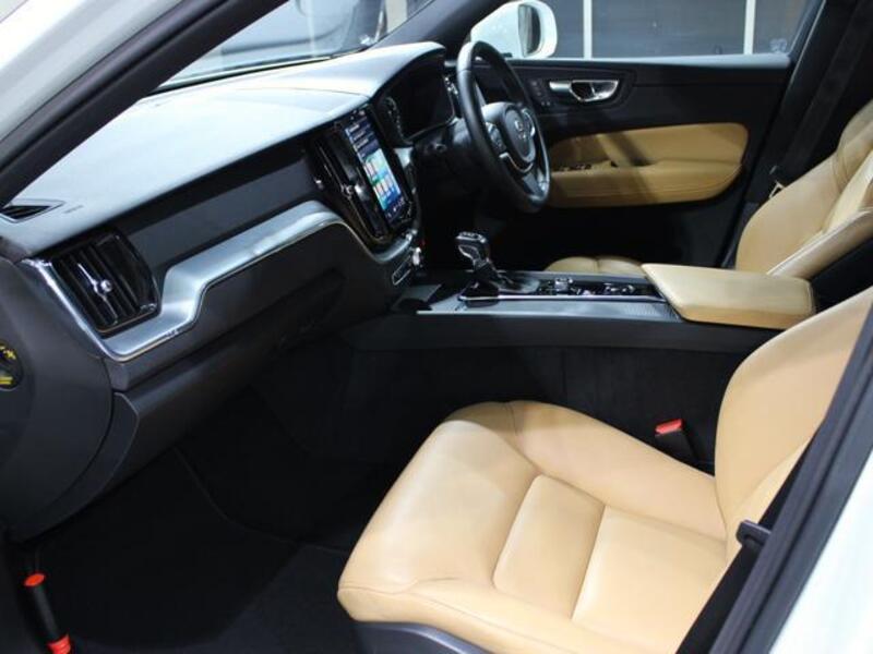 XC60