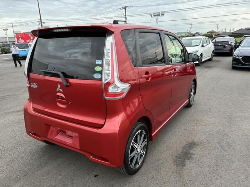 EK CUSTOM