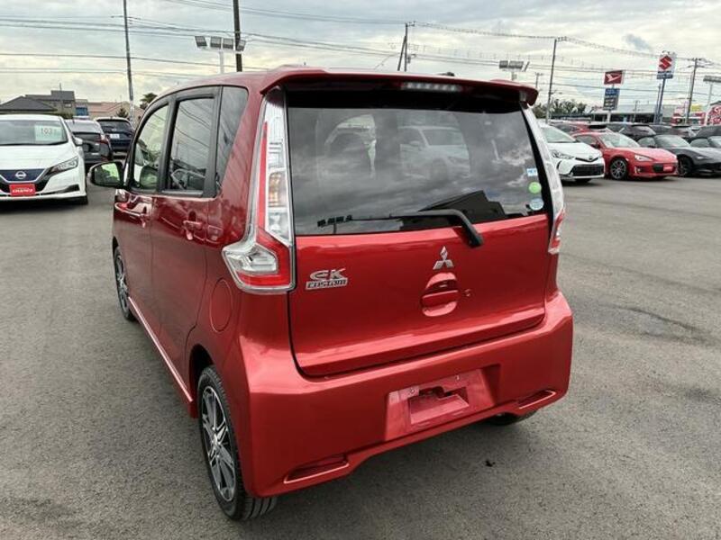 EK CUSTOM