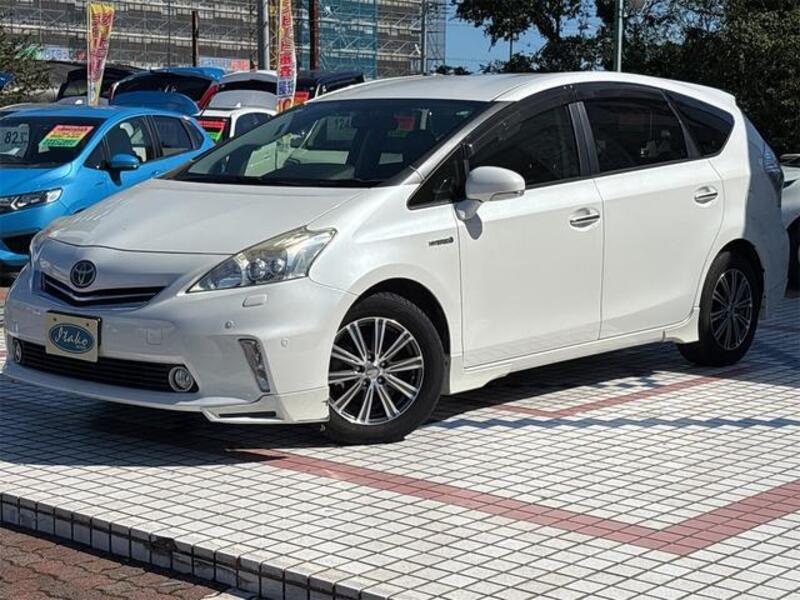 PRIUS ALPHA-0