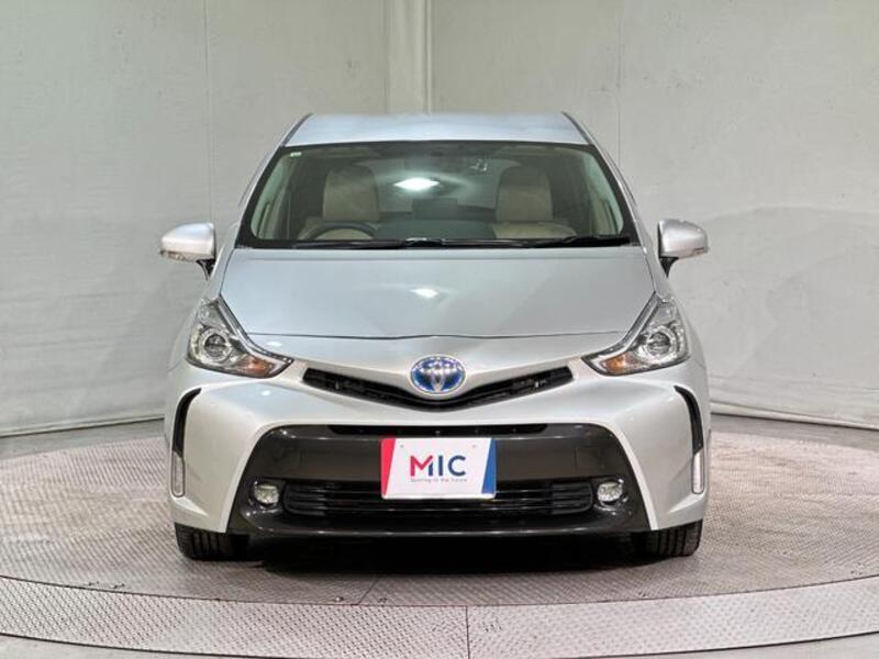 PRIUS ALPHA