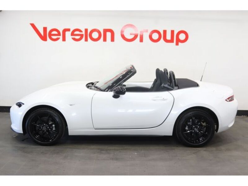 ROADSTER