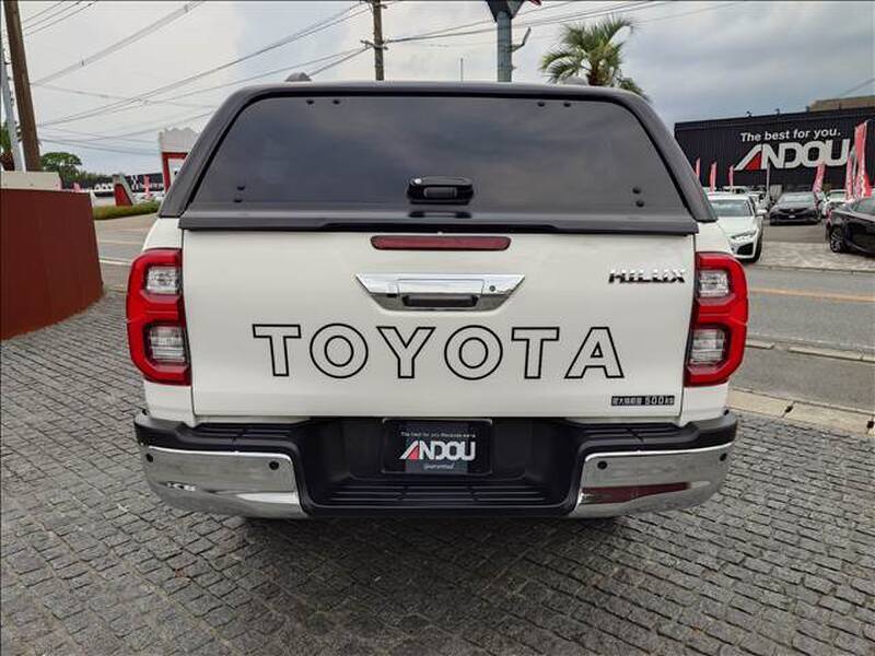 HILUX