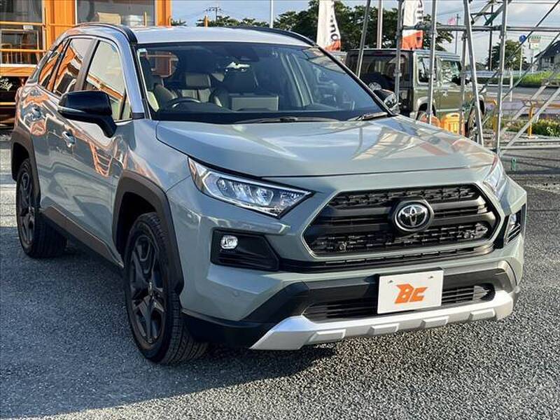 RAV4