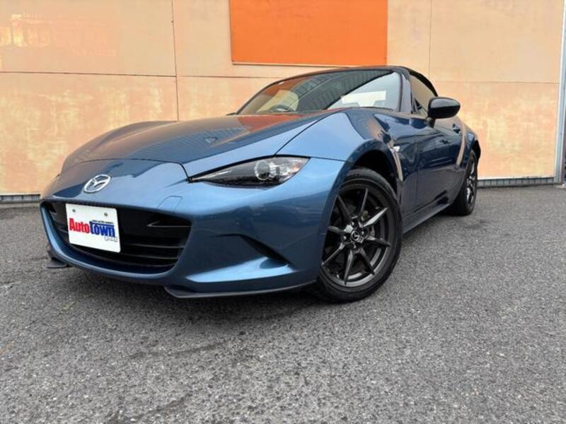 ROADSTER