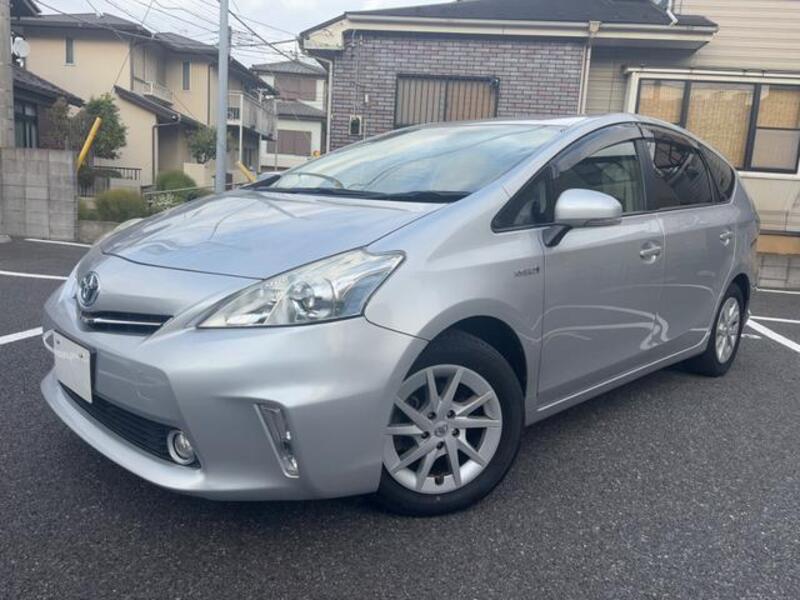PRIUS ALPHA