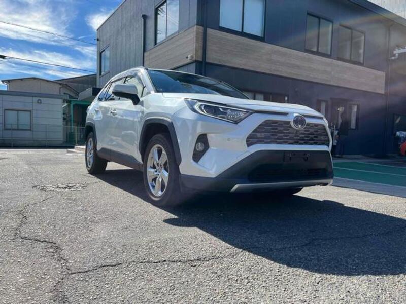 RAV4