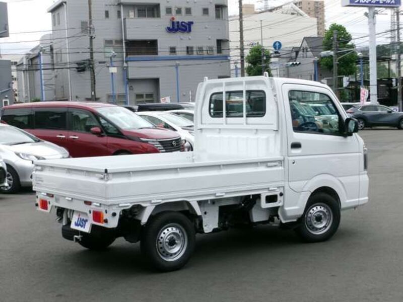 CLIPPER TRUCK
