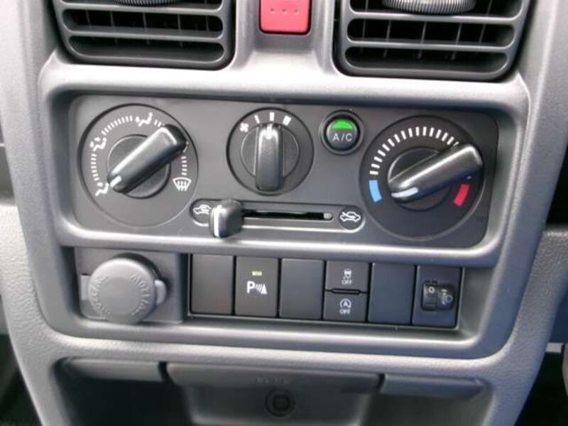 CLIPPER TRUCK