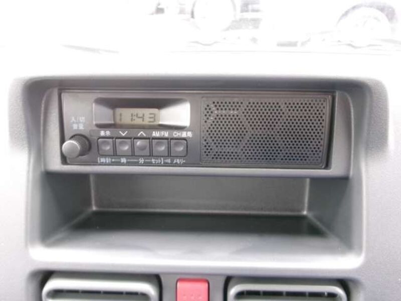 CLIPPER TRUCK