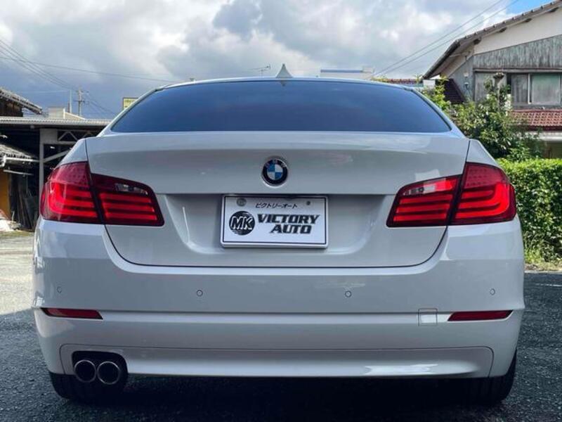 5 SERIES