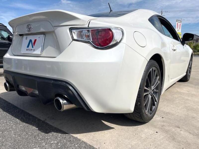 86