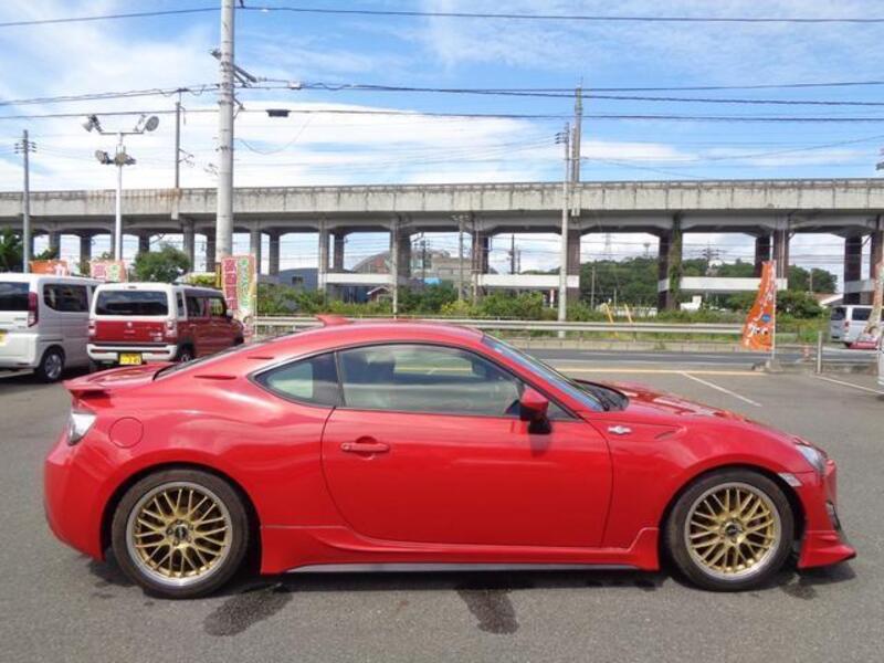 86