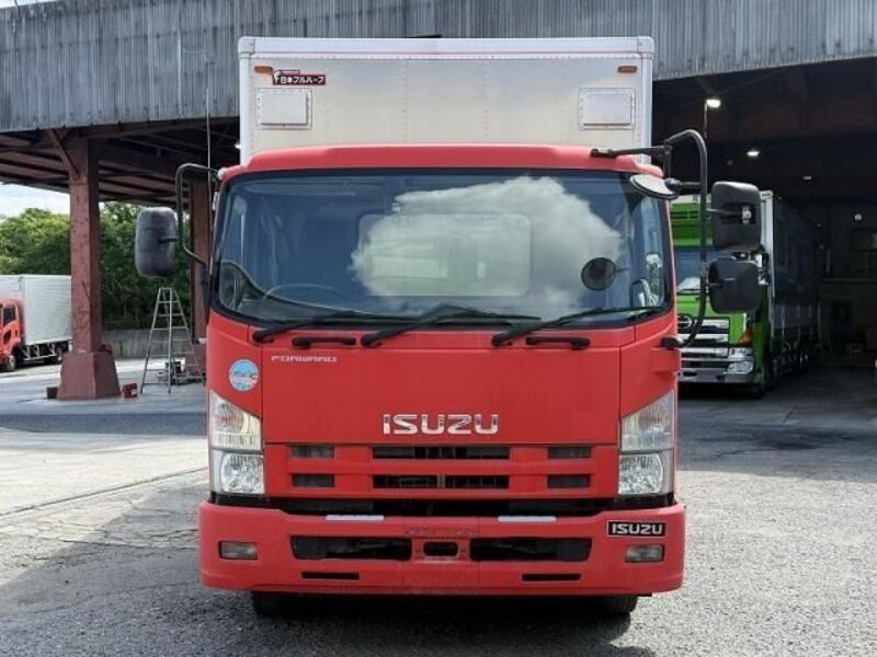 ISUZU FORWARD
