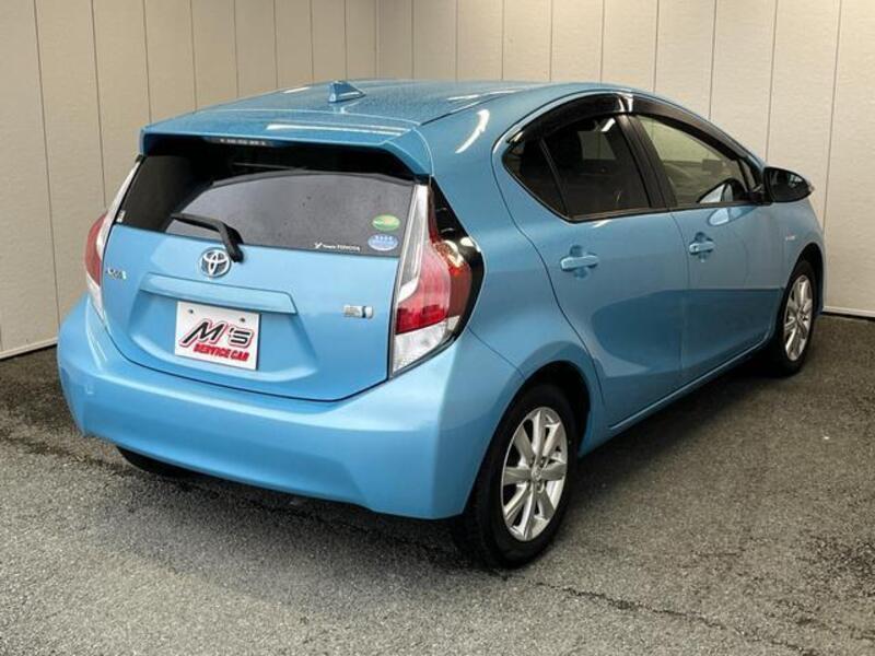 AQUA