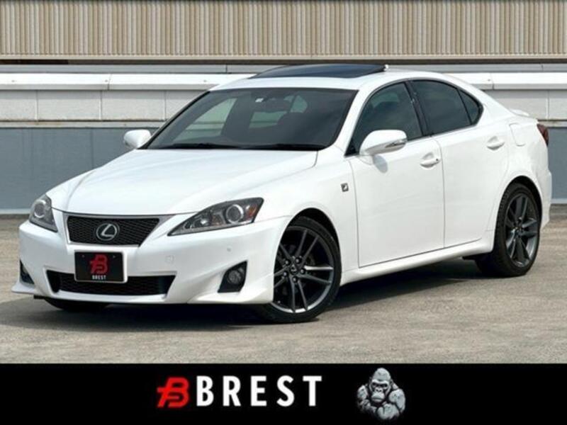 LEXUS IS