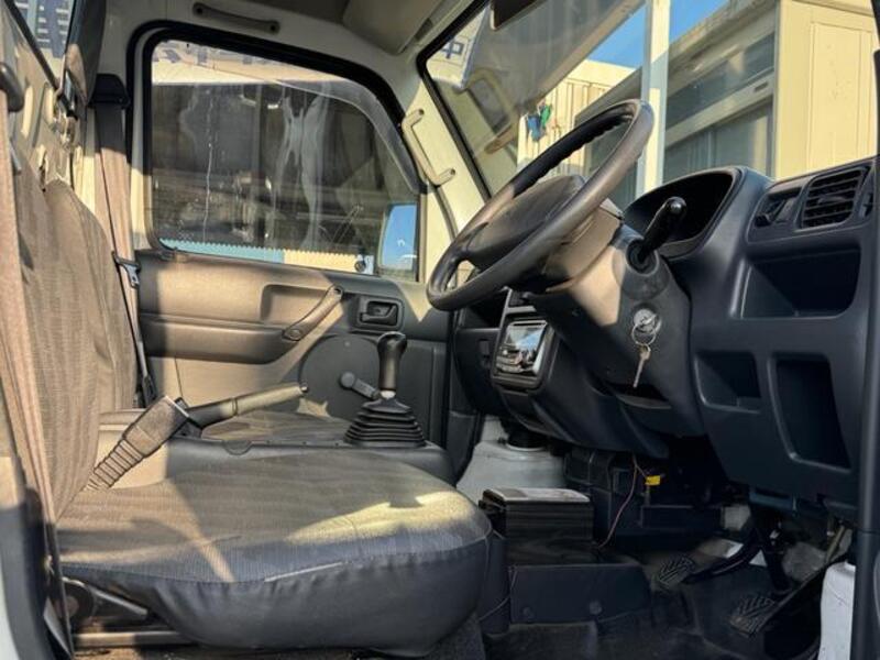 CARRY TRUCK