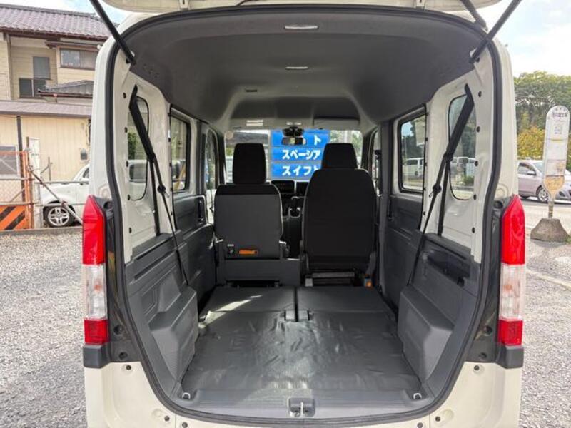 N-VAN
