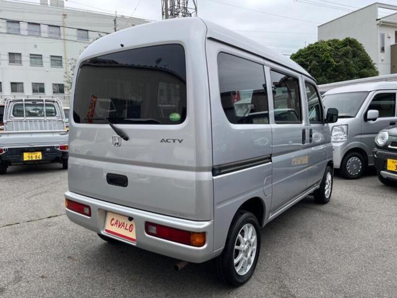 ACTY VAN