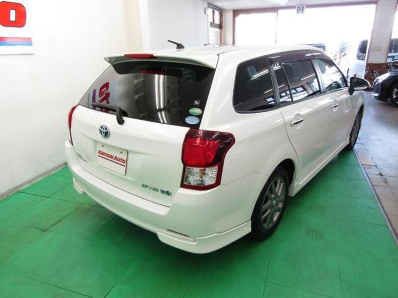 COROLLA FIELDER