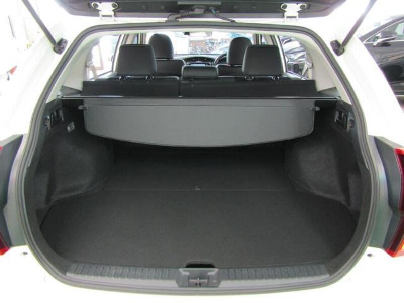 COROLLA FIELDER