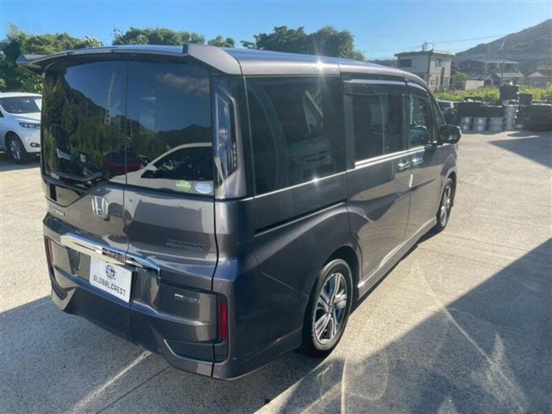 STEPWAGON SPADA