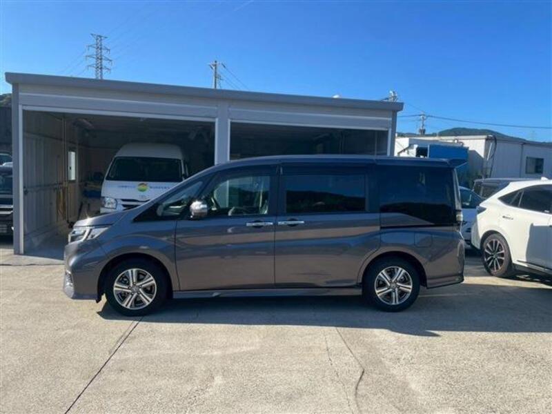 STEPWAGON SPADA