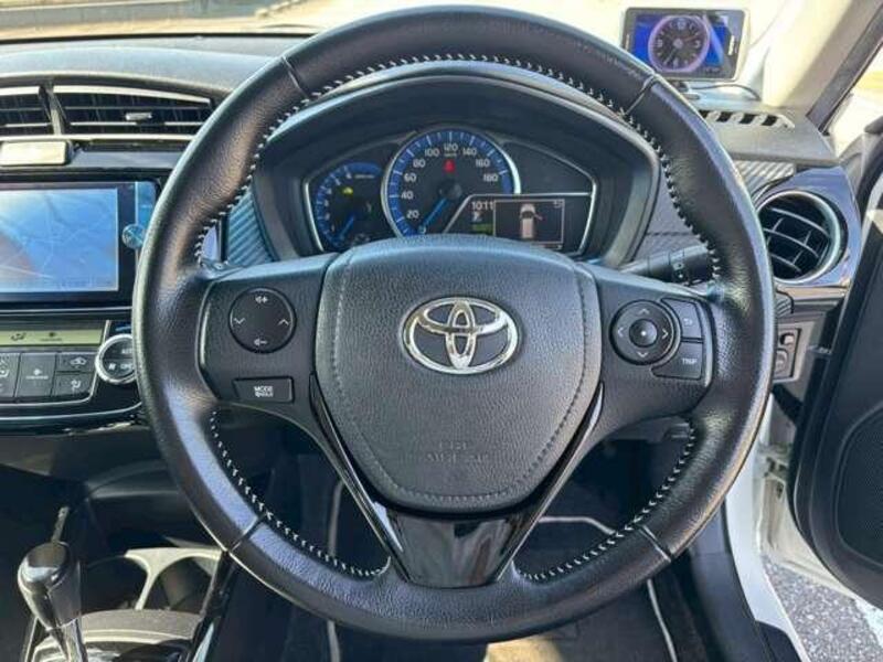 COROLLA FIELDER