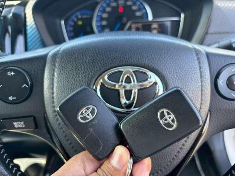 COROLLA FIELDER