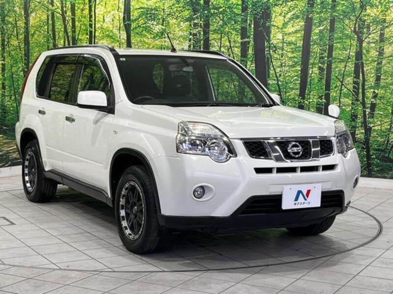 X-TRAIL