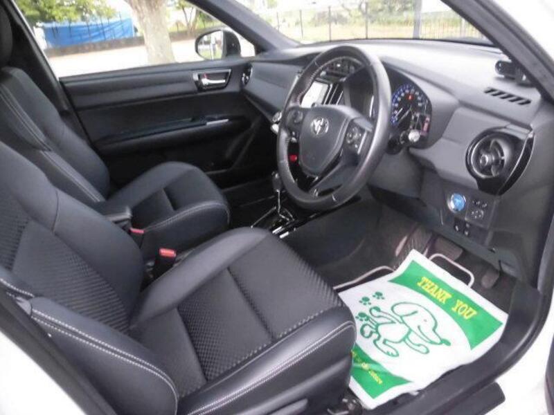 COROLLA FIELDER