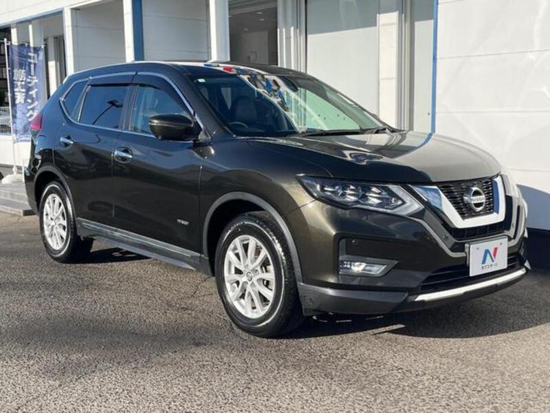 X-TRAIL