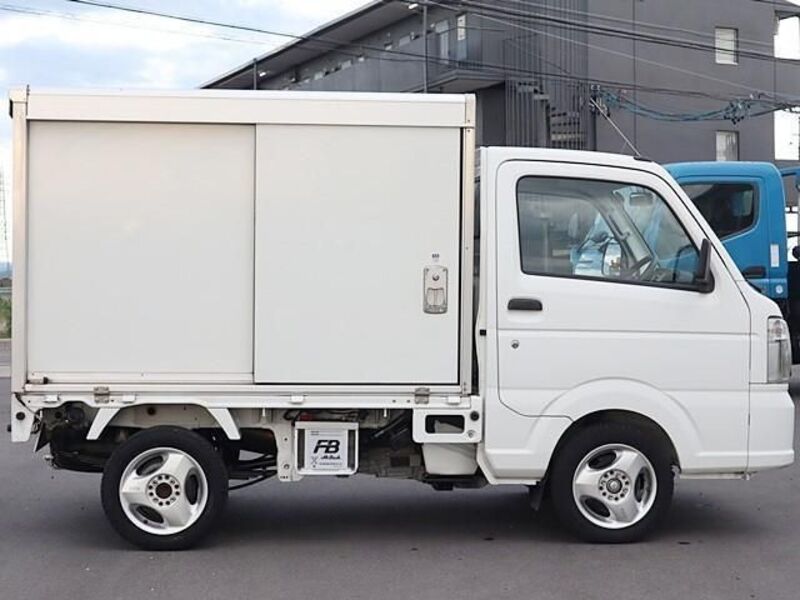 CARRY TRUCK