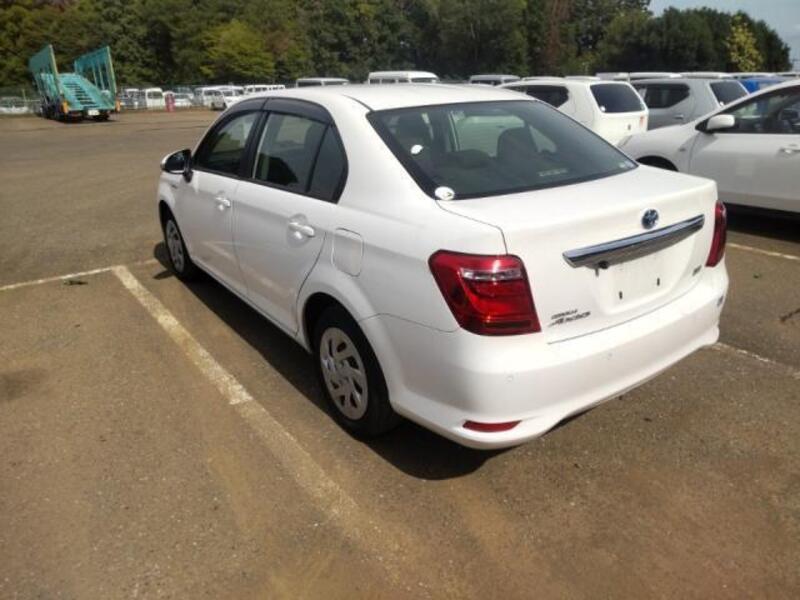 COROLLA AXIO