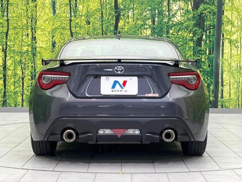 86